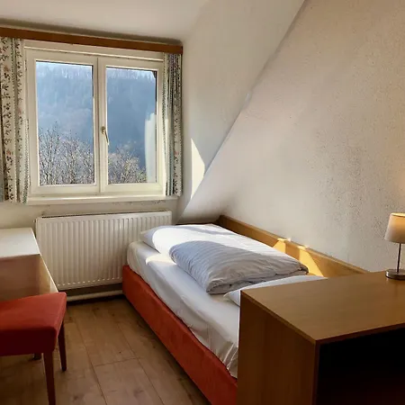 Schöne Aussicht 3*