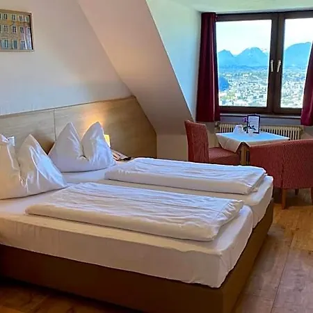 Schoene Aussicht Hotel 3*