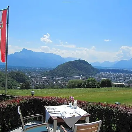 Hotel Schoene Aussicht Salzburg