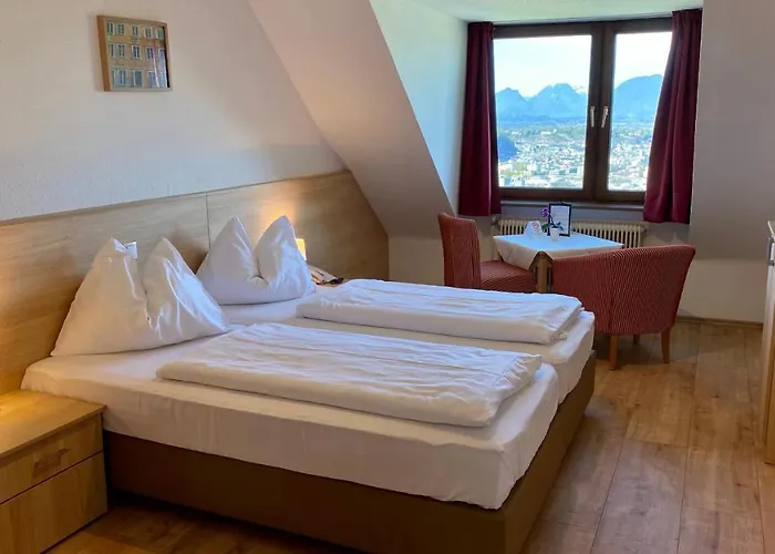 Schoene Aussicht Hotel 3*