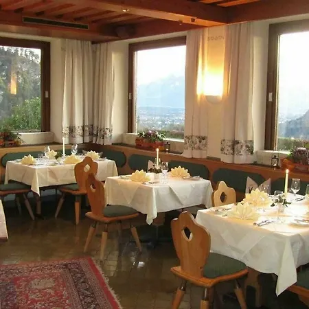 Hotel Schoene Aussicht