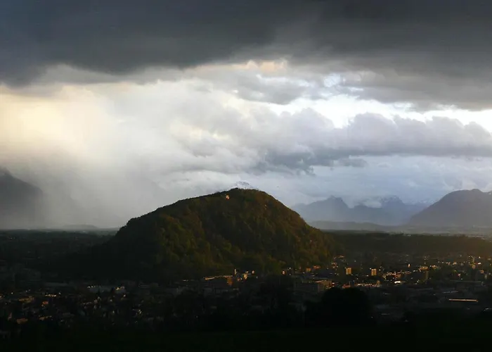 Schoene Aussicht Hotel Salzburg