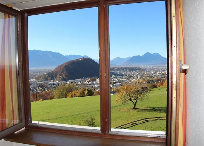 Schoene Aussicht Salzburg